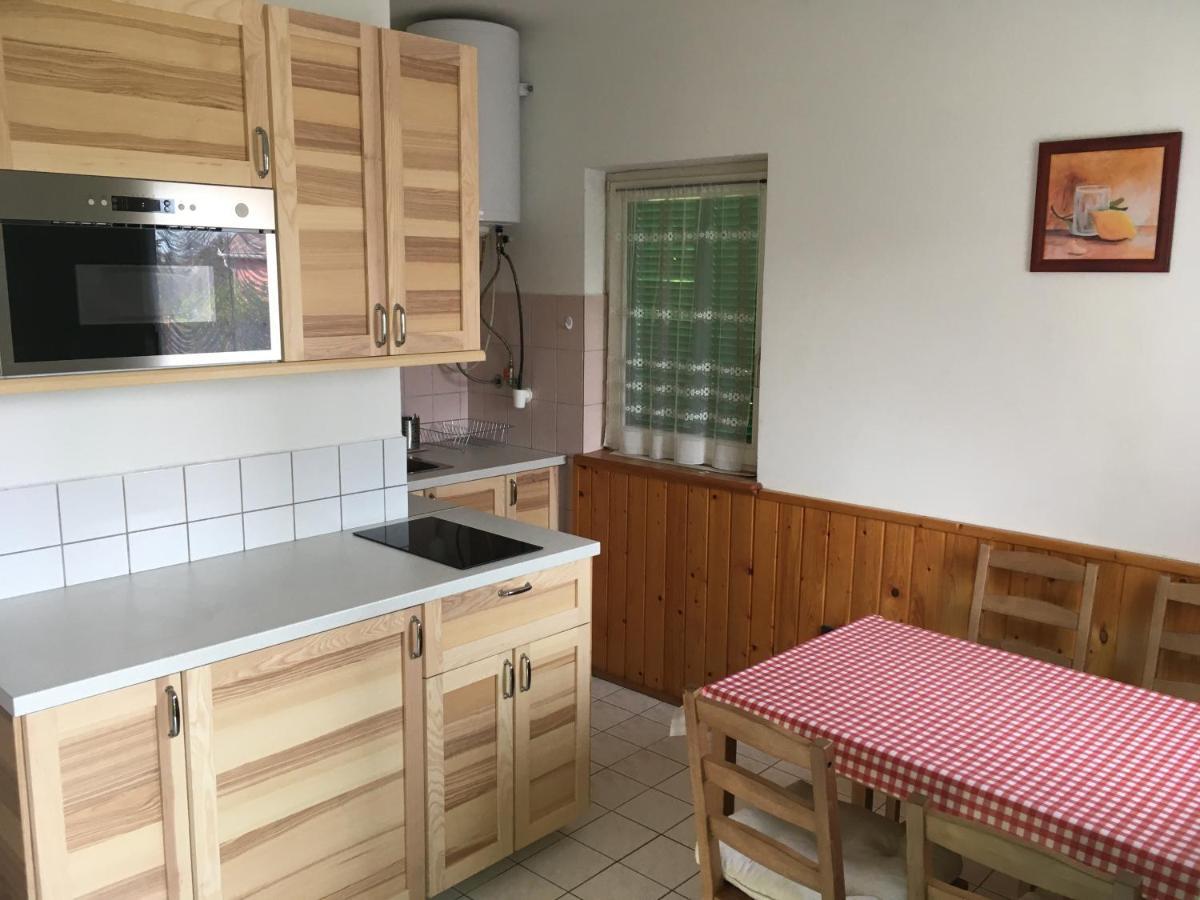 Aracsi Haziko Villa Balatonfured Ngoại thất bức ảnh